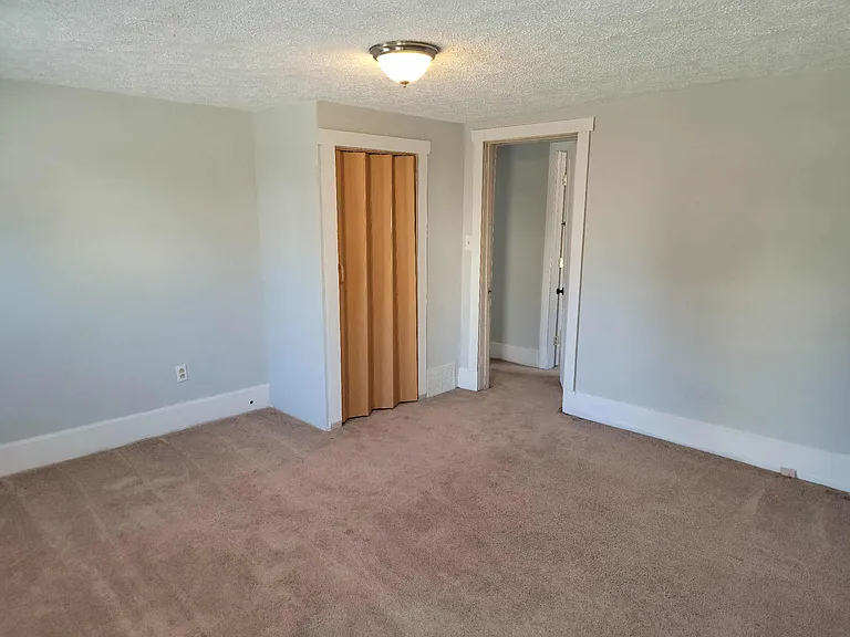 1023 Carbon Rd — Photo 33
