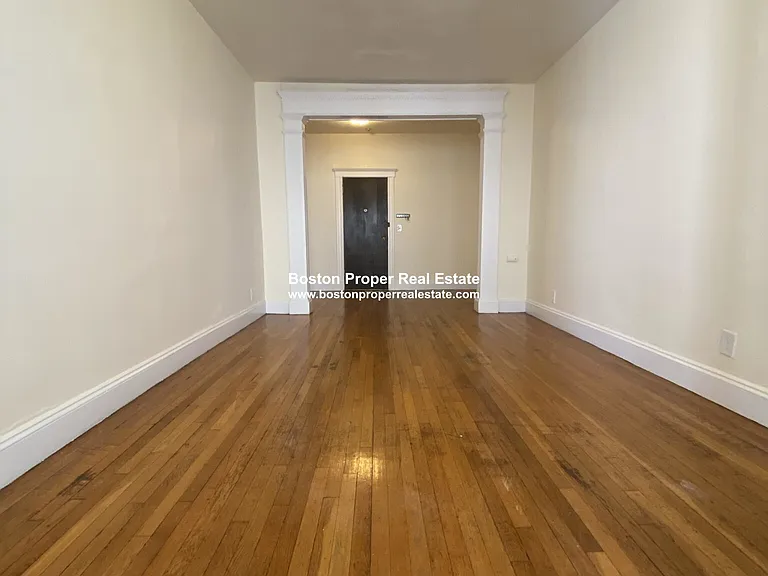 19 Melvin Ave #14 — Photo 8