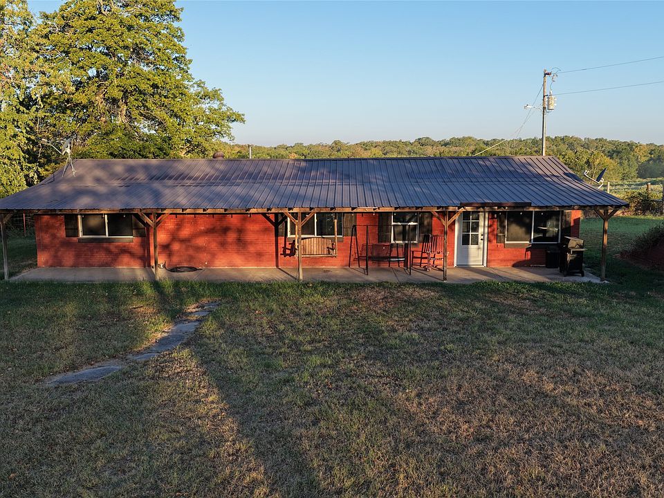 1st image of 590 Friendship Rd