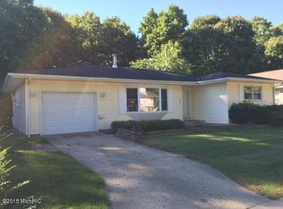1008 E Wilson St, South Haven, MI 49090