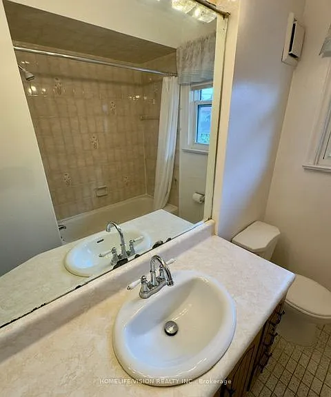 1509 Pharmacy Ave — Photo 12