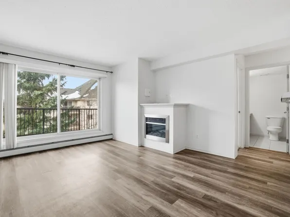 17011 67th Ave NW #424, Edmonton, AB T5T 6Y6