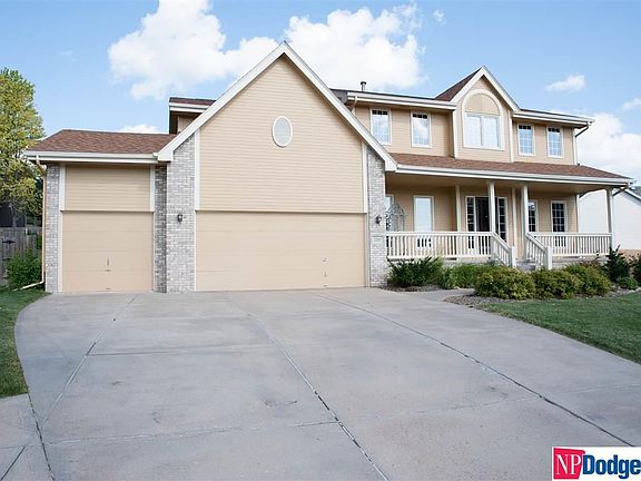 2nd image of 2207 N 151st Avenue Cir