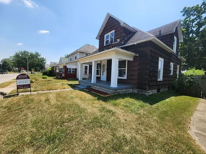 2639 Fenwood Ave — Photo 19