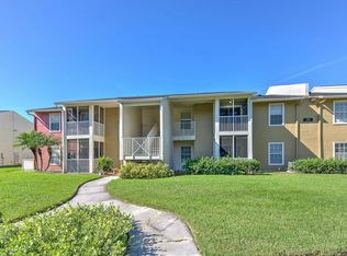 209 Lake Brook Cir, Brandon, FL 33511
