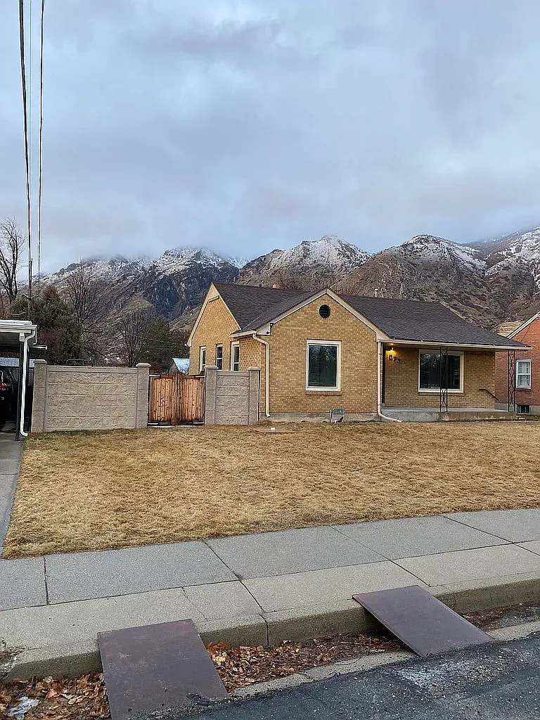 2 bed, 1000 sqft, $1,450 — Photo 3