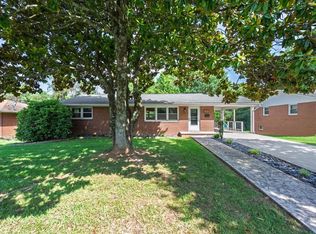 109 Arnold Ave, Radford, VA 24141