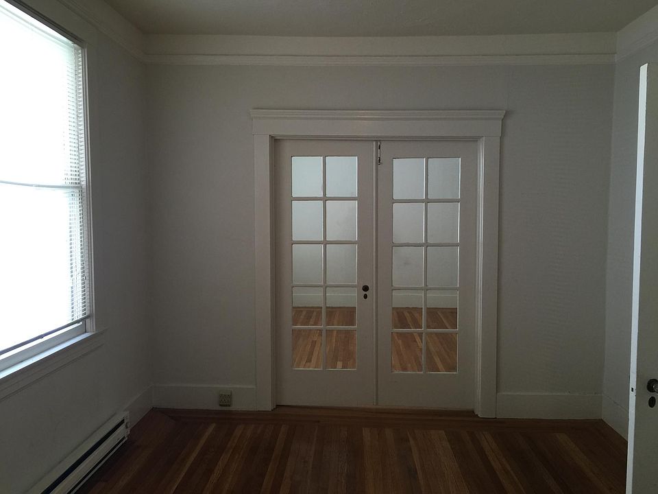 1st image of 1082 Pine St APT 6