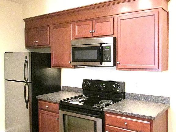 2nd image of 1715 W Main St #B