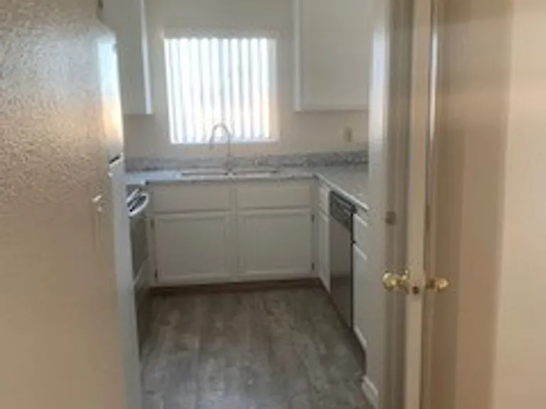 2193 Aspen Mirror Way #204 — Photo 11