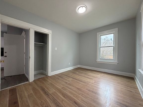 4th image of 88 6th St #A1