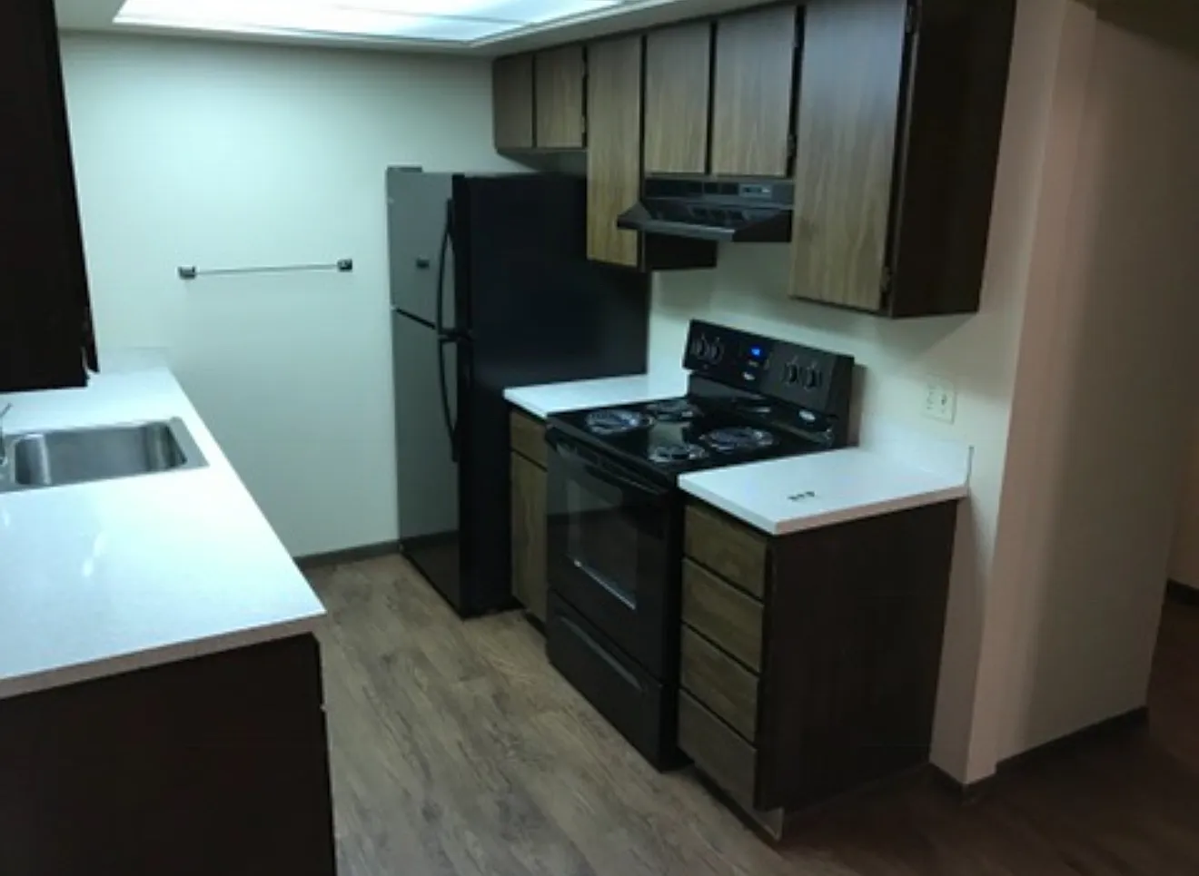 Timber Court — Photo 1