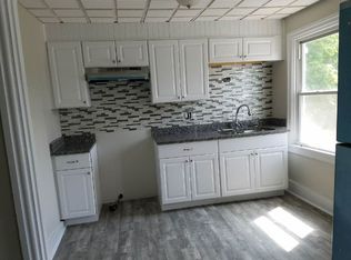 221 S 5th St, Columbia, PA 17512