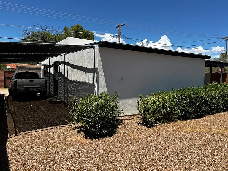 1527 E Silver St #2 — Photo 7
