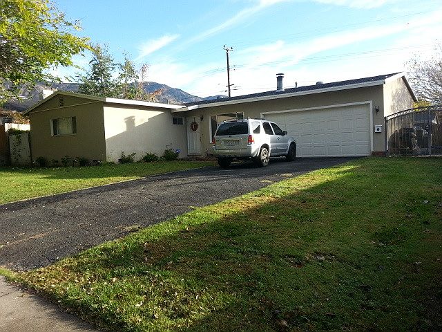 1st image of 5105 N G St