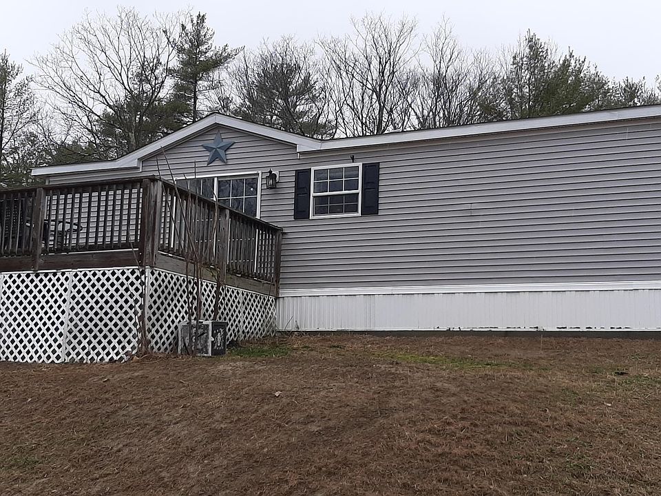 2nd image of 15 Bradbury St
