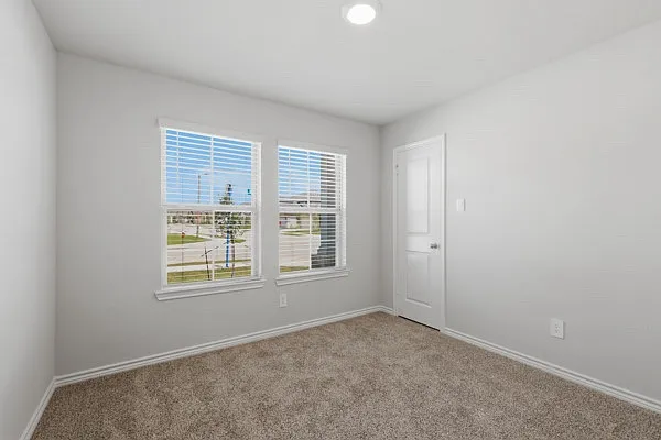 1202 Canton Dr — Photo 10
