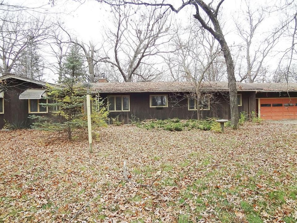 2nd image of 771 Monarch Dr