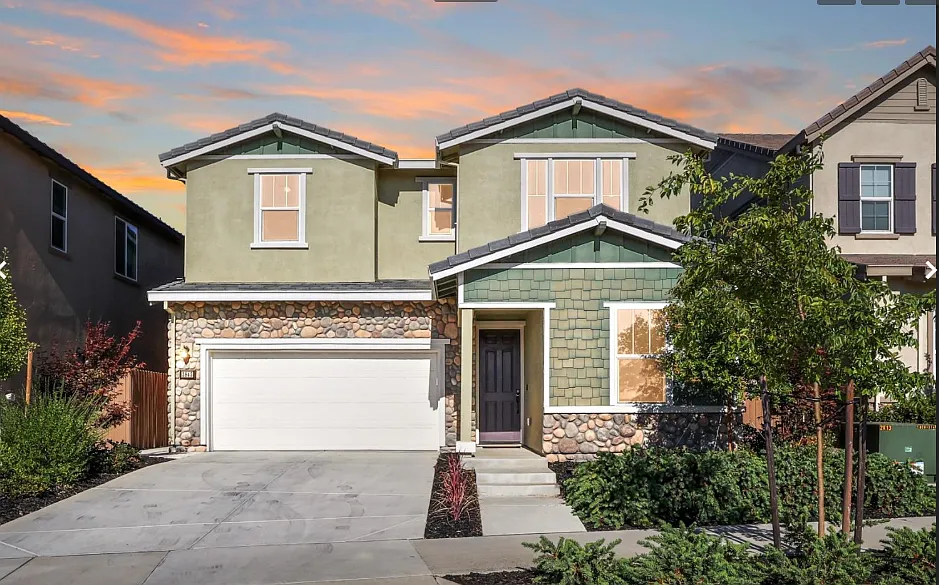 3845 Lake Katie Way