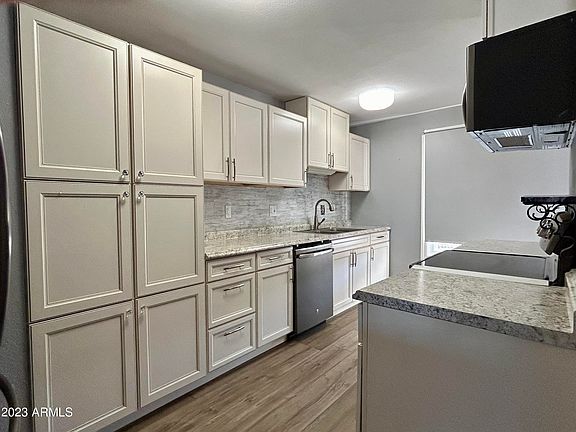 2nd image of 12626 N SUN VALLEY Drive