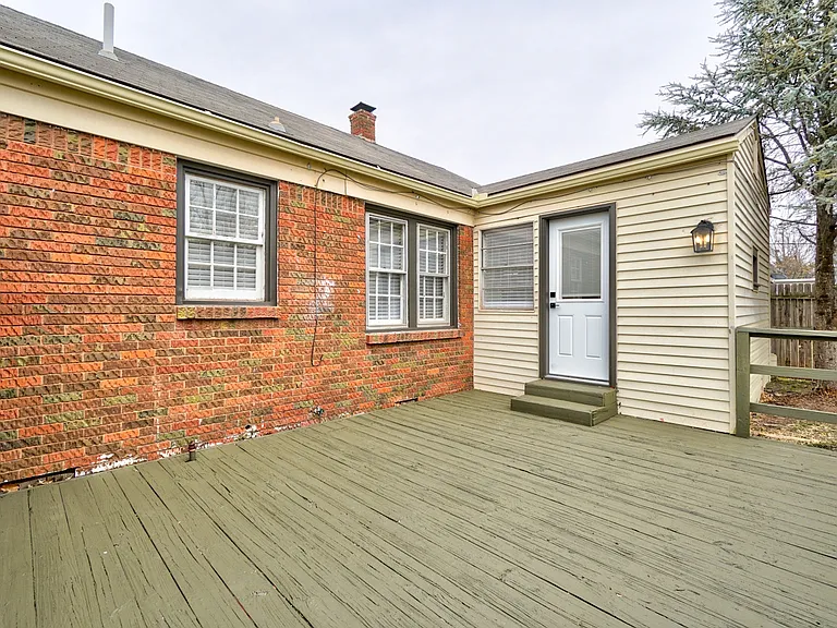 2516 Cummings Dr — Photo 30