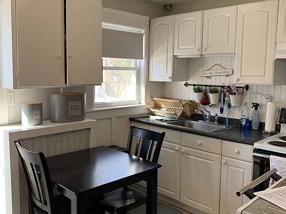 3rd image of 353 Hancock St #2