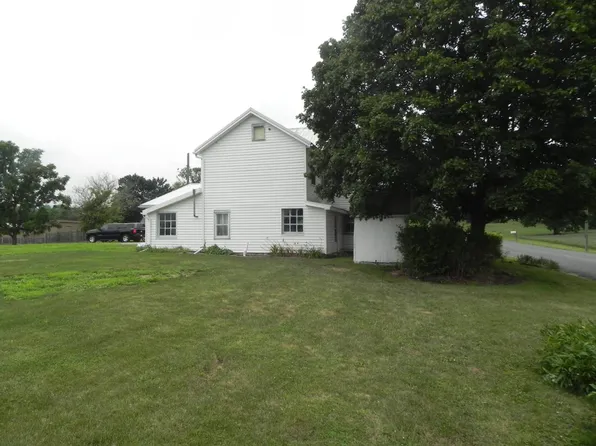 1471 Shields Rd, Saint Thomas, PA 17252