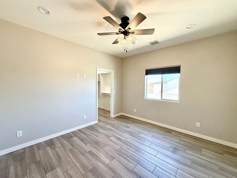 3676 N Valley View Dr — Photo 10