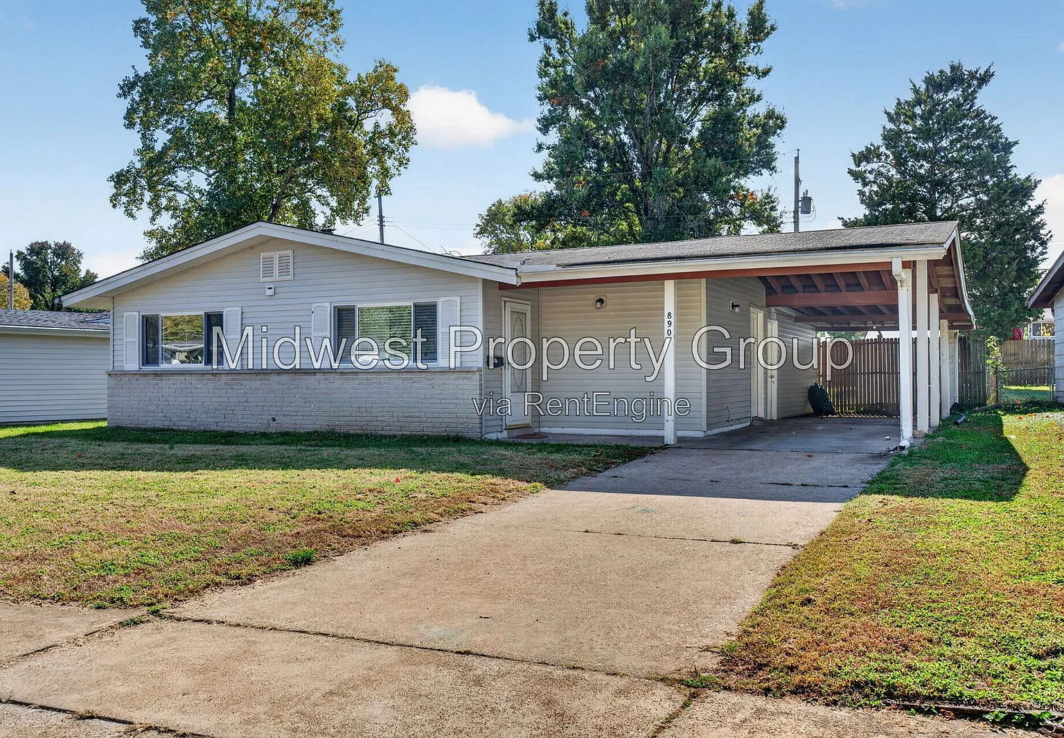 3 bed, 2.0 bath, 1407 sqft, $1,595 — Photo 1