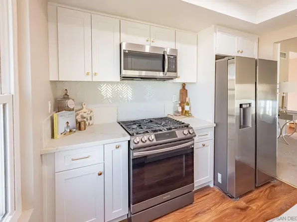 1031 Ficus Ln, San Marcos, CA 92069