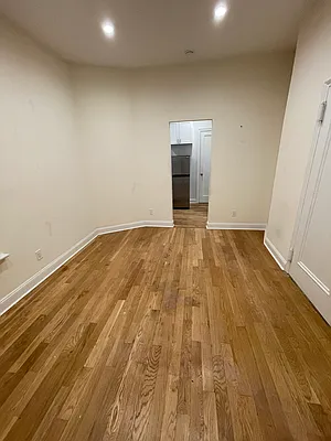 Rented by JMG Properties | media 12