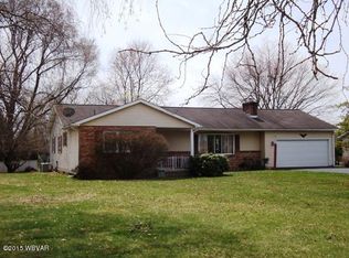 307 Fairmont Dr, Watsontown, PA 17777
