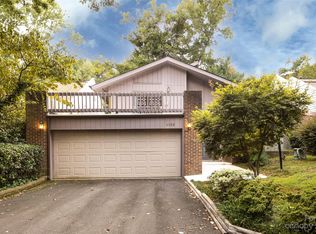 4029 Woodfox Dr, Charlotte, NC 28277