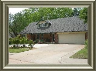 1301 Pine Oak Cir, Edmond, OK 73034