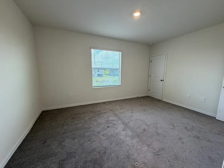 8920 Milestone Dr — Photo 15