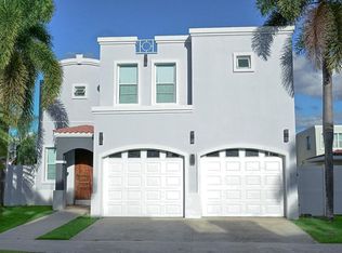 Urb Las Palmas, Vega Alta, PR 00692