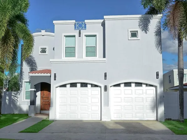 Urb Las Palmas, Vega Alta, PR 00692