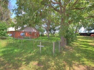 1169 S Marcus St, Alto, TX 75925