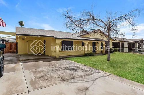 2211 N 54th Ln Photo 1