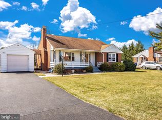 5815 Butterfly Ln, Frederick, MD 21703