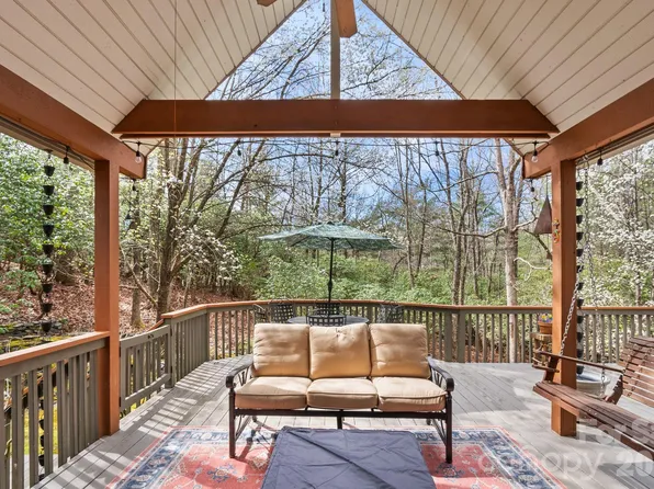 75 Wodigeasgohi Dr, Brevard, NC 28712