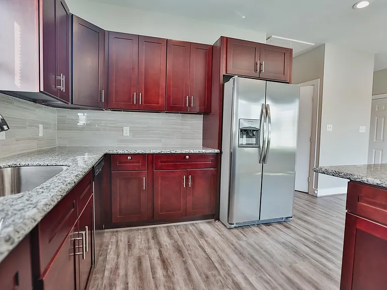 3245 Dixie Dr #B — Photo 8