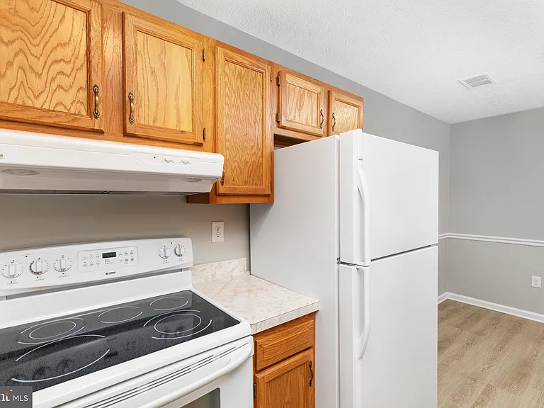 165 Hailey Ln #G3 — Photo 8