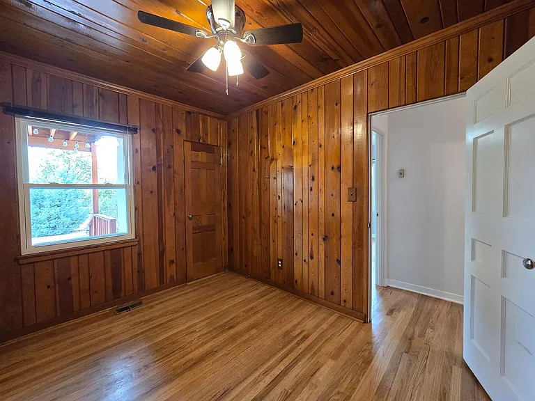 1304 Galisteo Pkwy — Photo 11