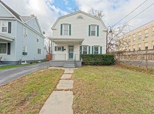 422 Eleanor St, Schenectady, NY 12306