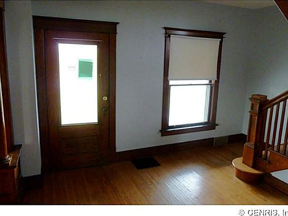 5th image of 1214 Lake Road East Frk