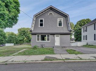 150 Academy Ave, Middletown, NY 10940
