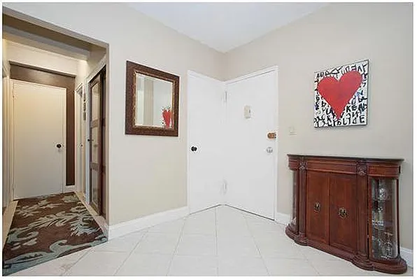 Sold by Medow Property | media 1