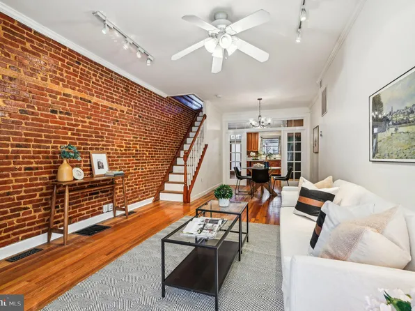 12 S Potomac St, Baltimore, MD 21224