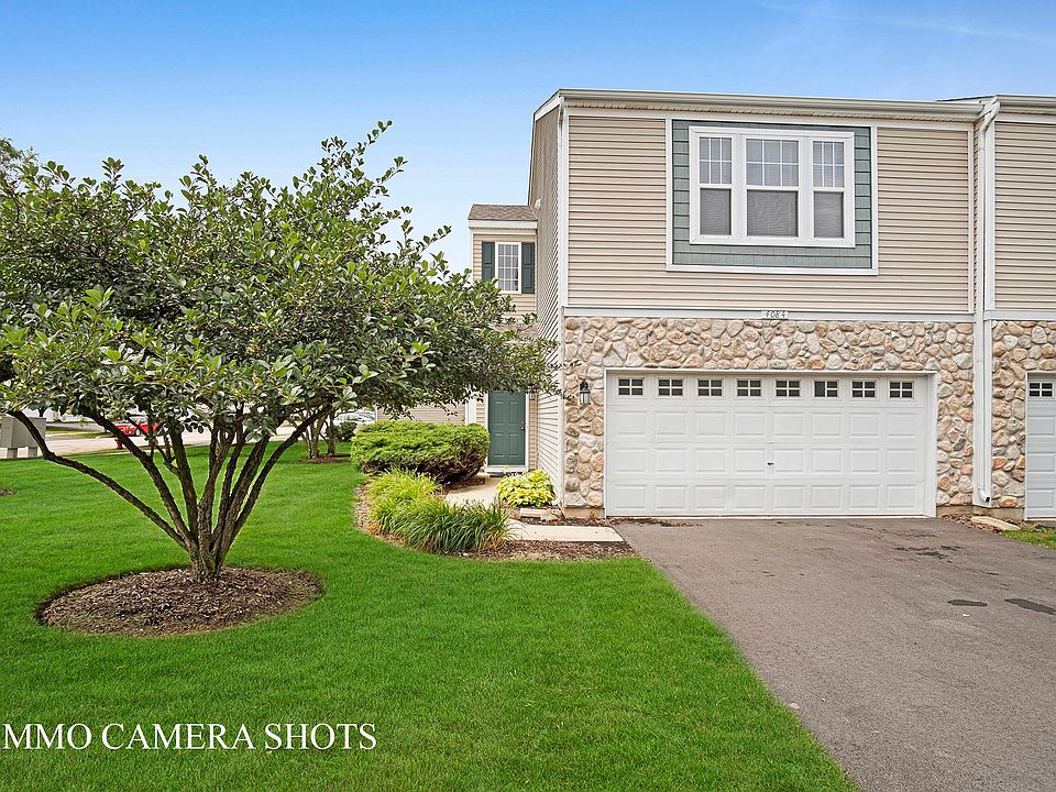 1st image of 4084 Blackstone Dr
